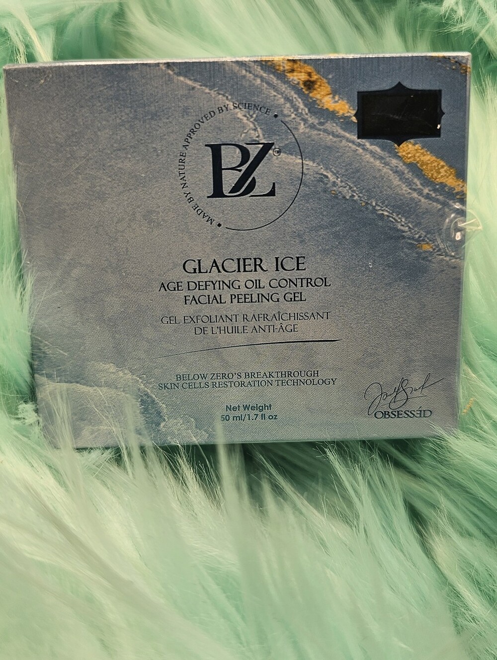 Below Zero Glacier Ice Age-Defying Oil Control Facial Peeling Gel